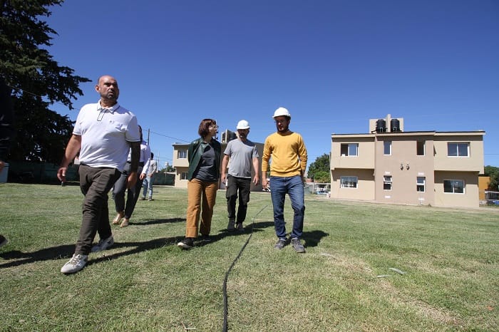 Avanza la construcción de 25 viviendas en Baradero con apoyo provincial