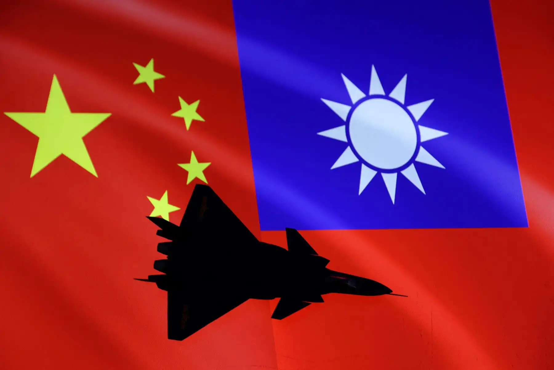 UNA GUERRA ENTRE CHINA Y TAIWÁN PODRÍA DESATAR UNA CRISIS ECONÓMICA Y TECNOLÓGICA GLOBAL